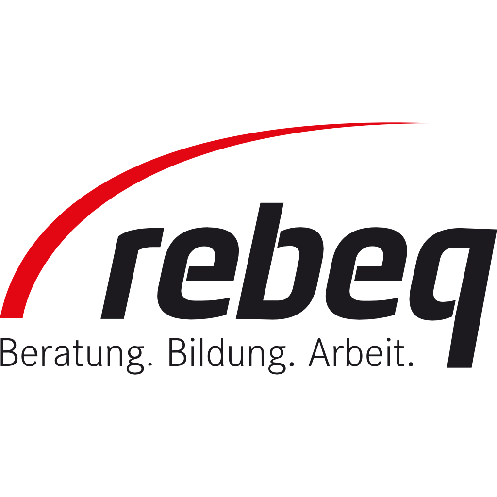 Das Logo der rebeq GmbH hat einen gebogenen, roten Strich über dem Wort rebeq und darunter steht Beratung, Bildung, Arbeit.